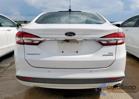 2018 Ford Fusion Se Hybrid z USA, uszkodzony, nr VIN 3FA6P0LU4JR171653